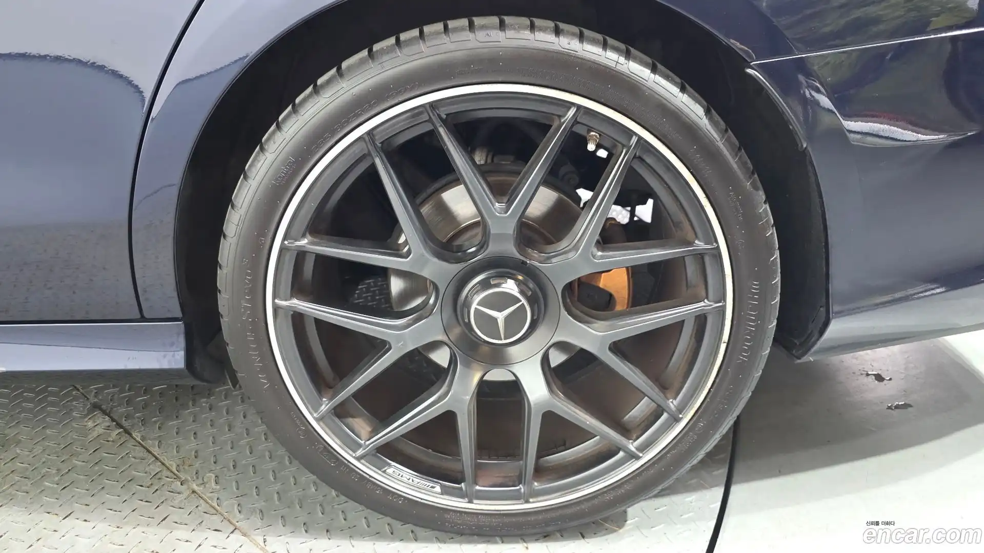 E-Class Mercedes-Benz 2018.9-OUTER-031