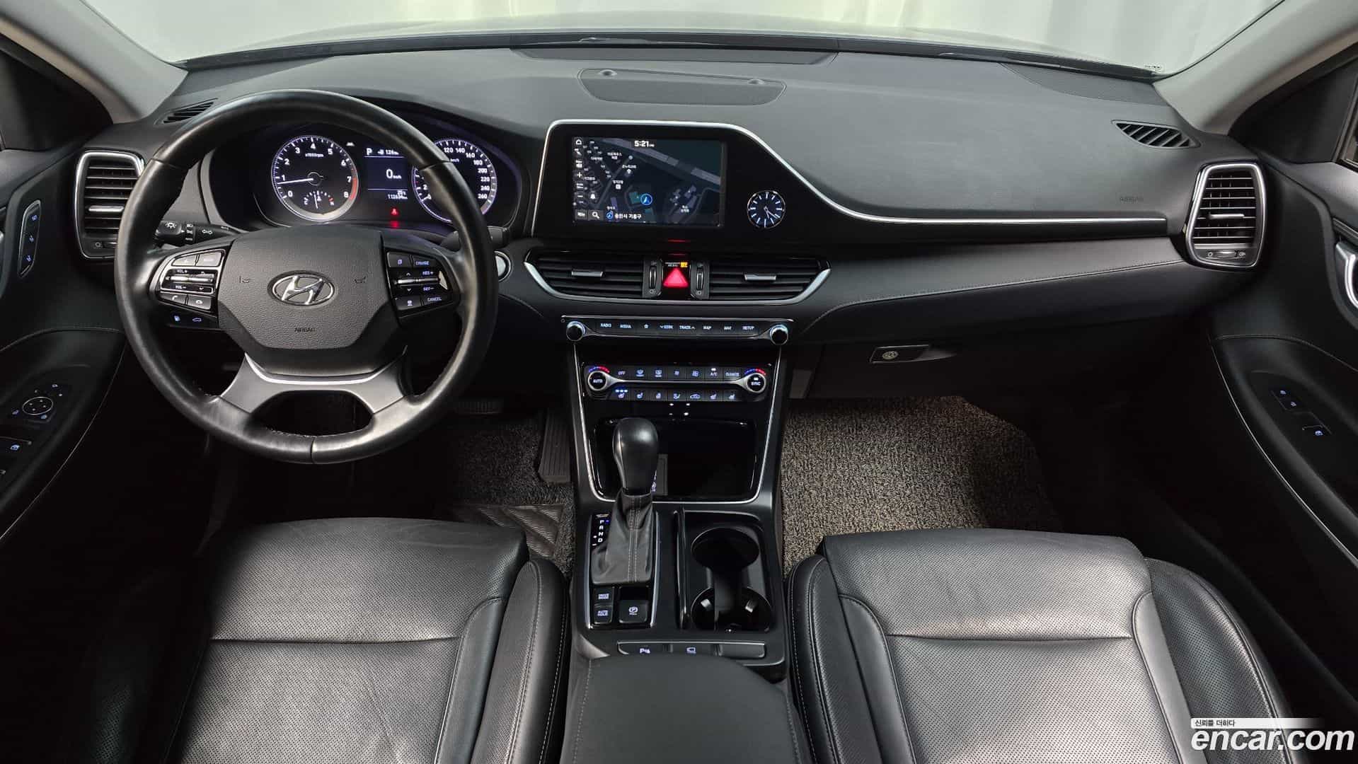 Grandeur Hyundai 2018.4-INNER-007