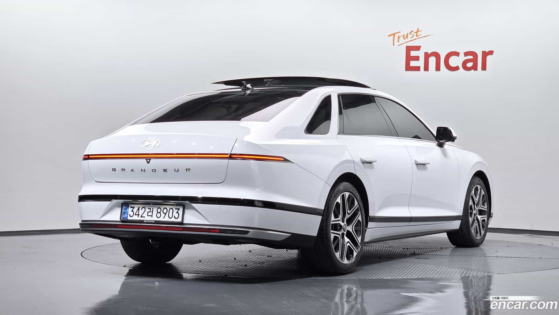 Grandeur Hyundai 2024.5-OUTER-002