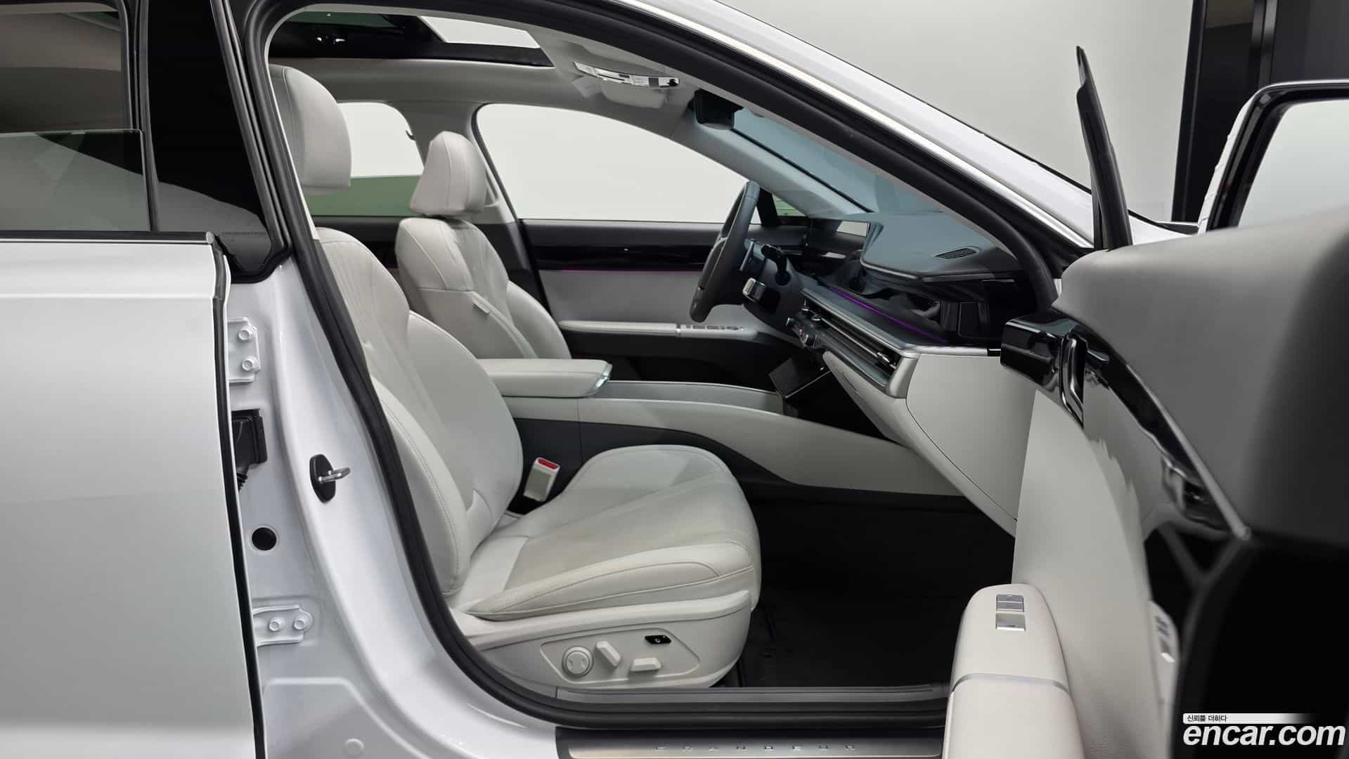 Grandeur Hyundai 2024.5-INNER-036