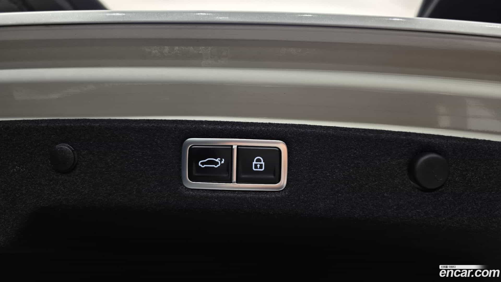 Grandeur Hyundai 2024.5-OPTION-047