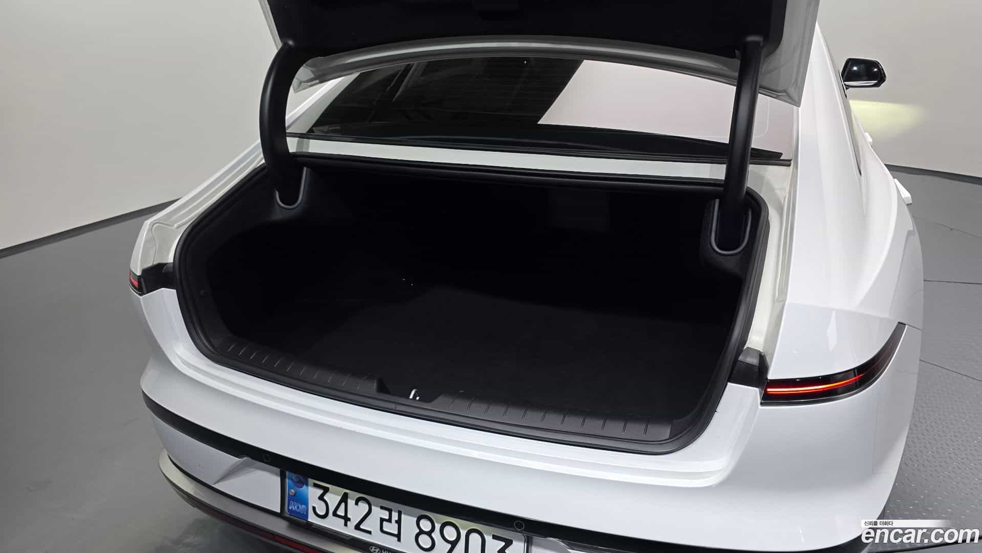 Grandeur Hyundai 2024.5-OPTION-048