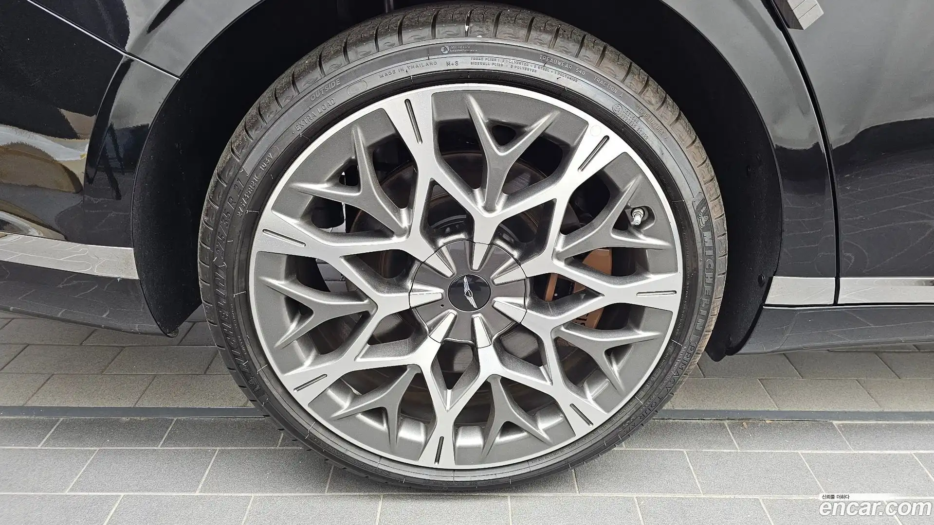 G90 Genesis 2025.2-OUTER-005