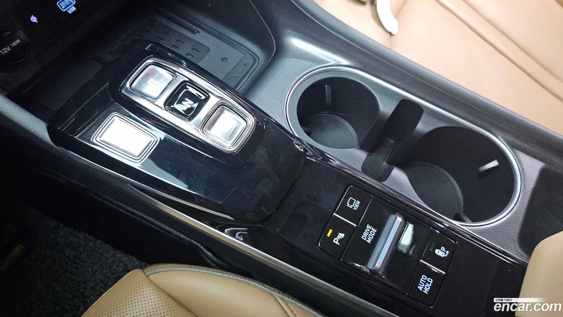 Sonata Hyundai 2019.6-INNER-009