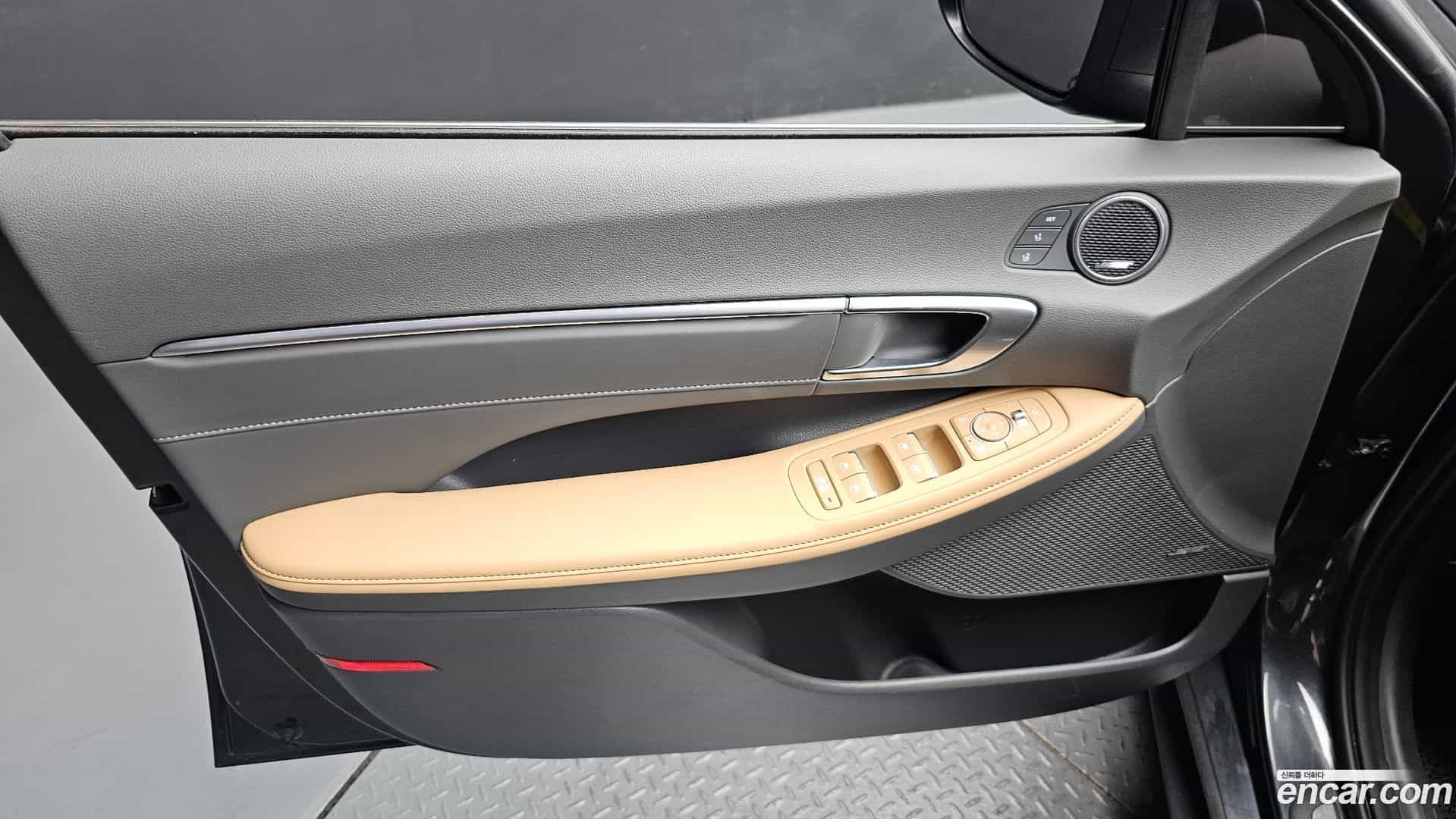 Sonata Hyundai 2019.6-INNER-034