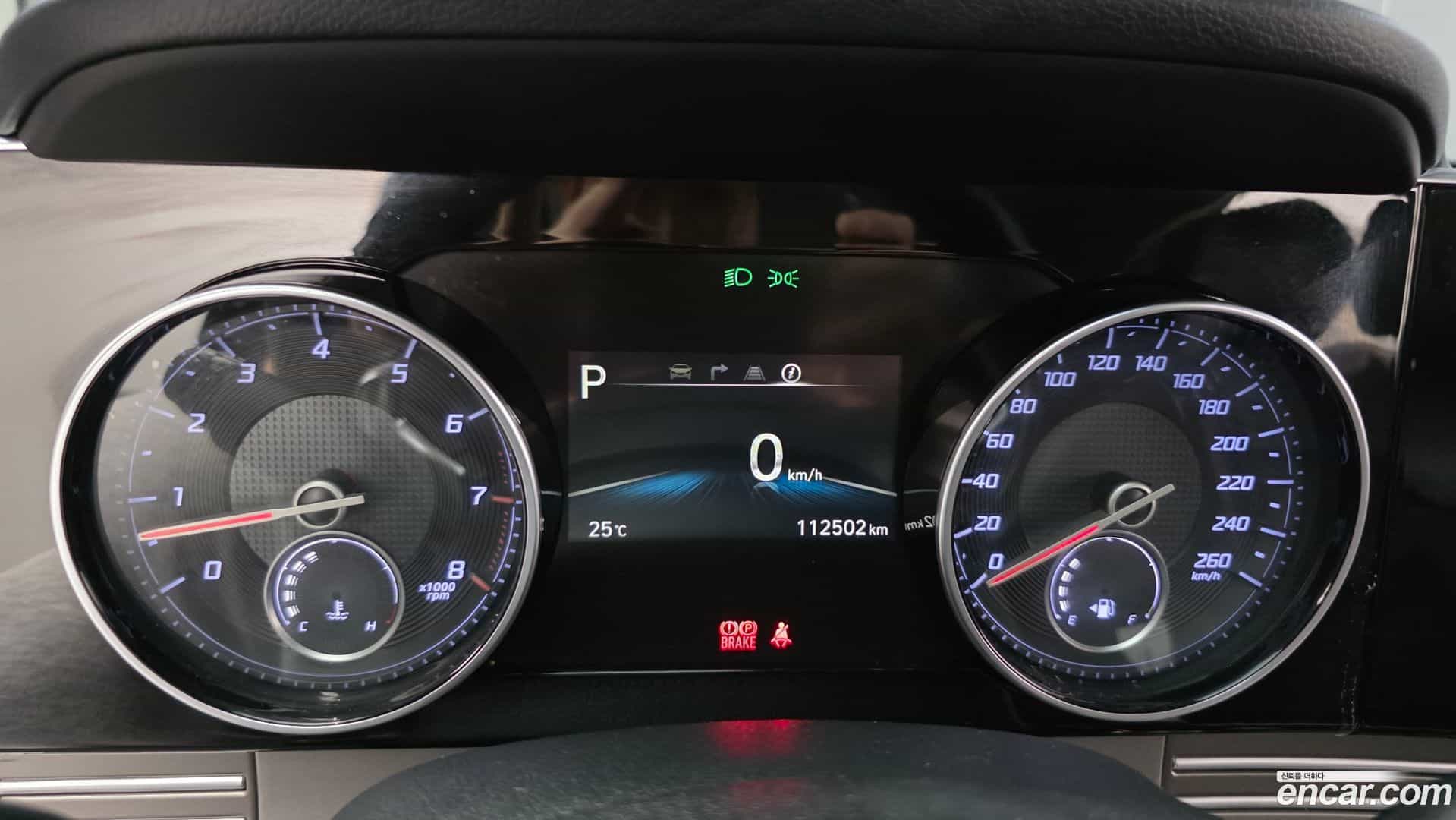 Grandeur Hyundai 2022.3-INNER-008