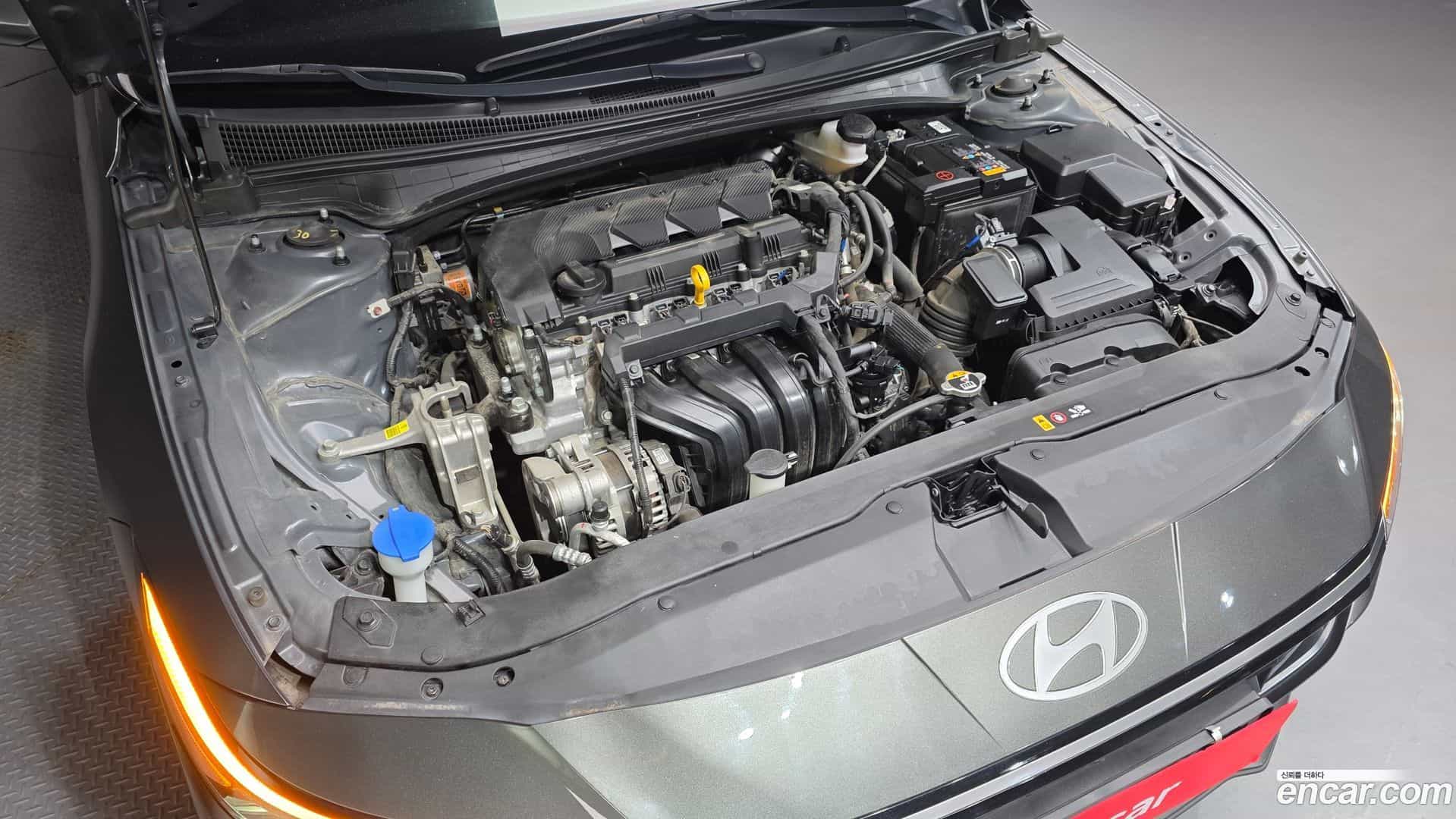 AVANTE Hyundai 2023.4-OPTION-041