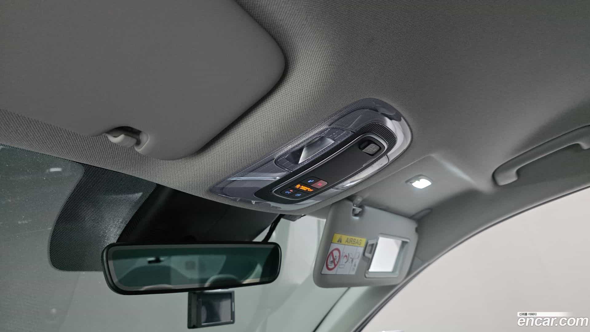 AVANTE Hyundai 2023.4-OPTION-042