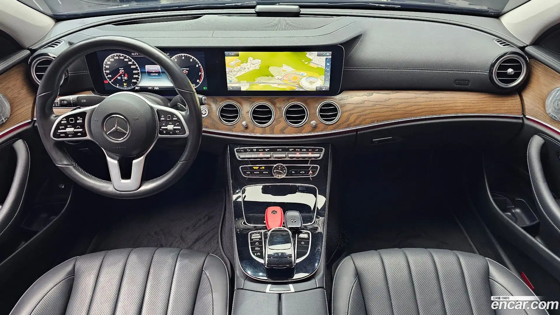 E-Class Mercedes-Benz 2020.8-INNER-007