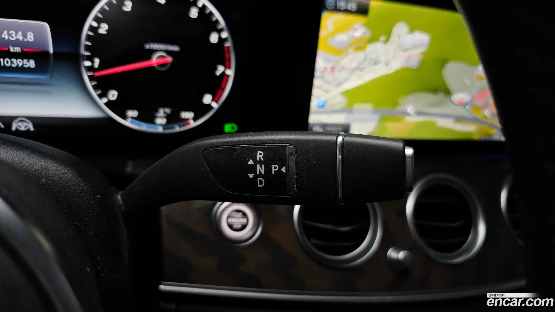 E-Class Mercedes-Benz 2020.8-INNER-009