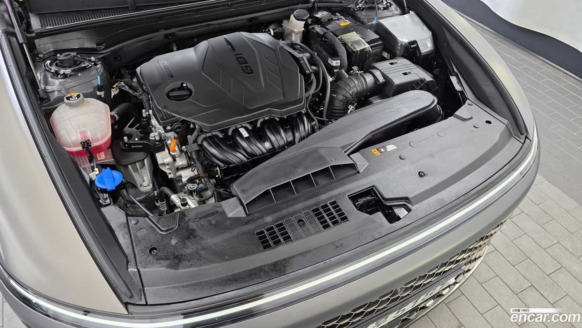 Grandeur Hyundai 2023.8-OUTER-006