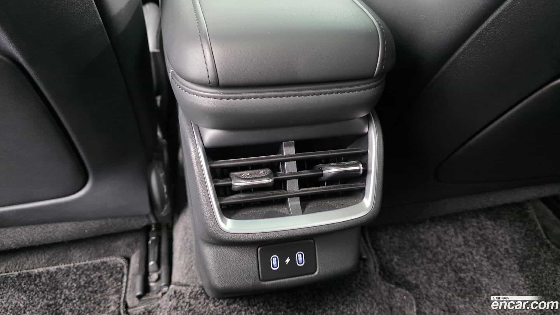 Grandeur Hyundai 2023.8-OPTION-045