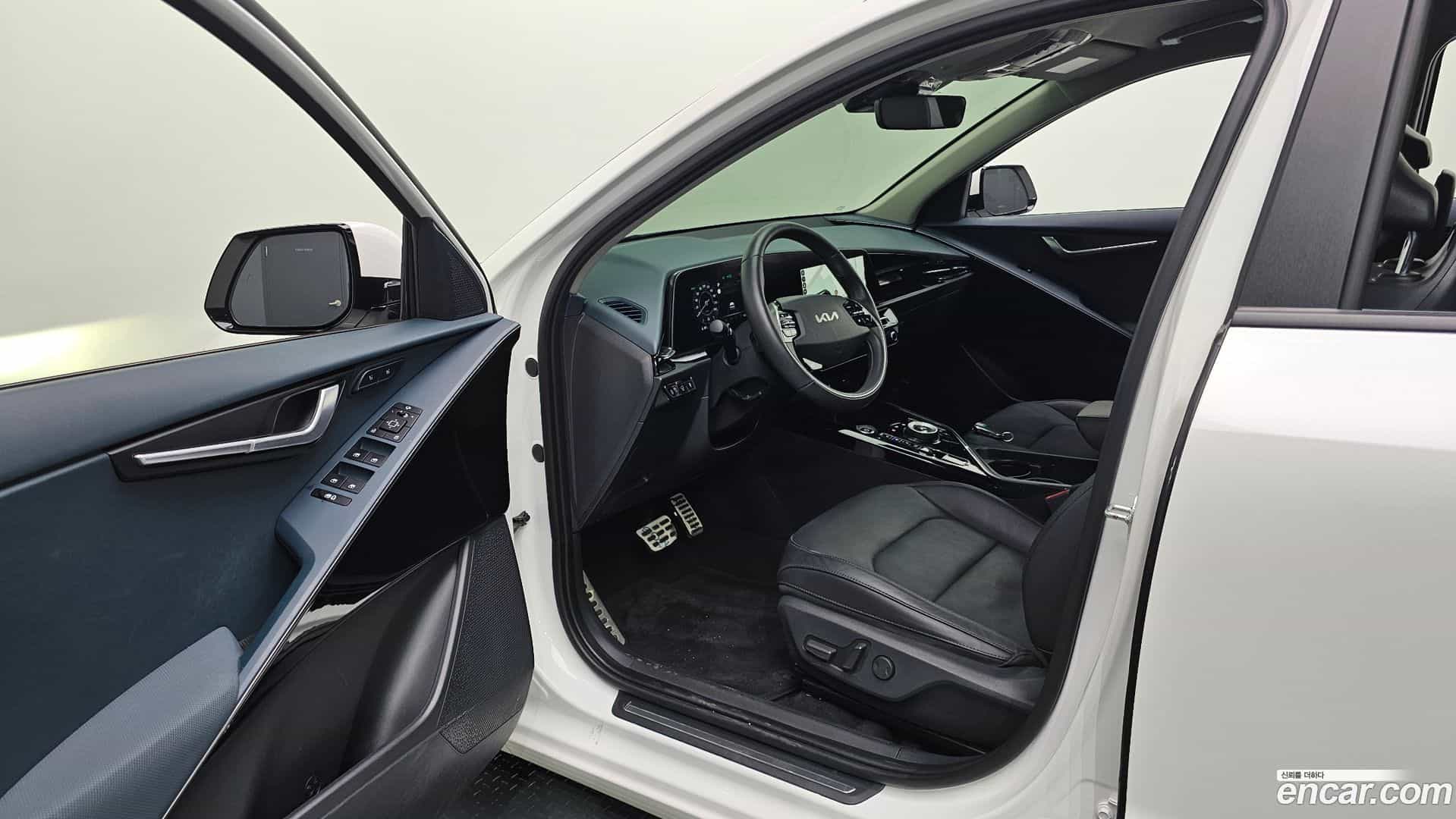 Niro Kia 2023.5-INNER-010