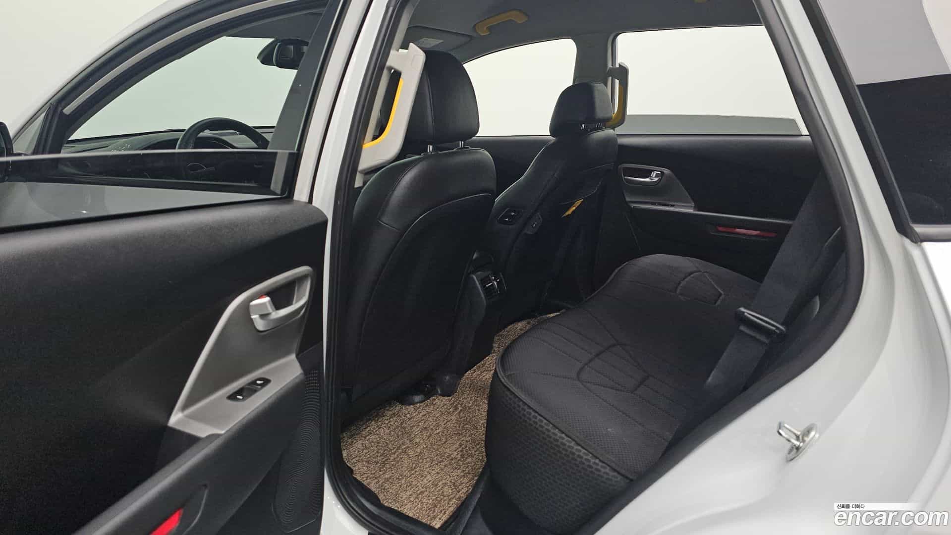Niro Kia 2023.2-OPTION-016