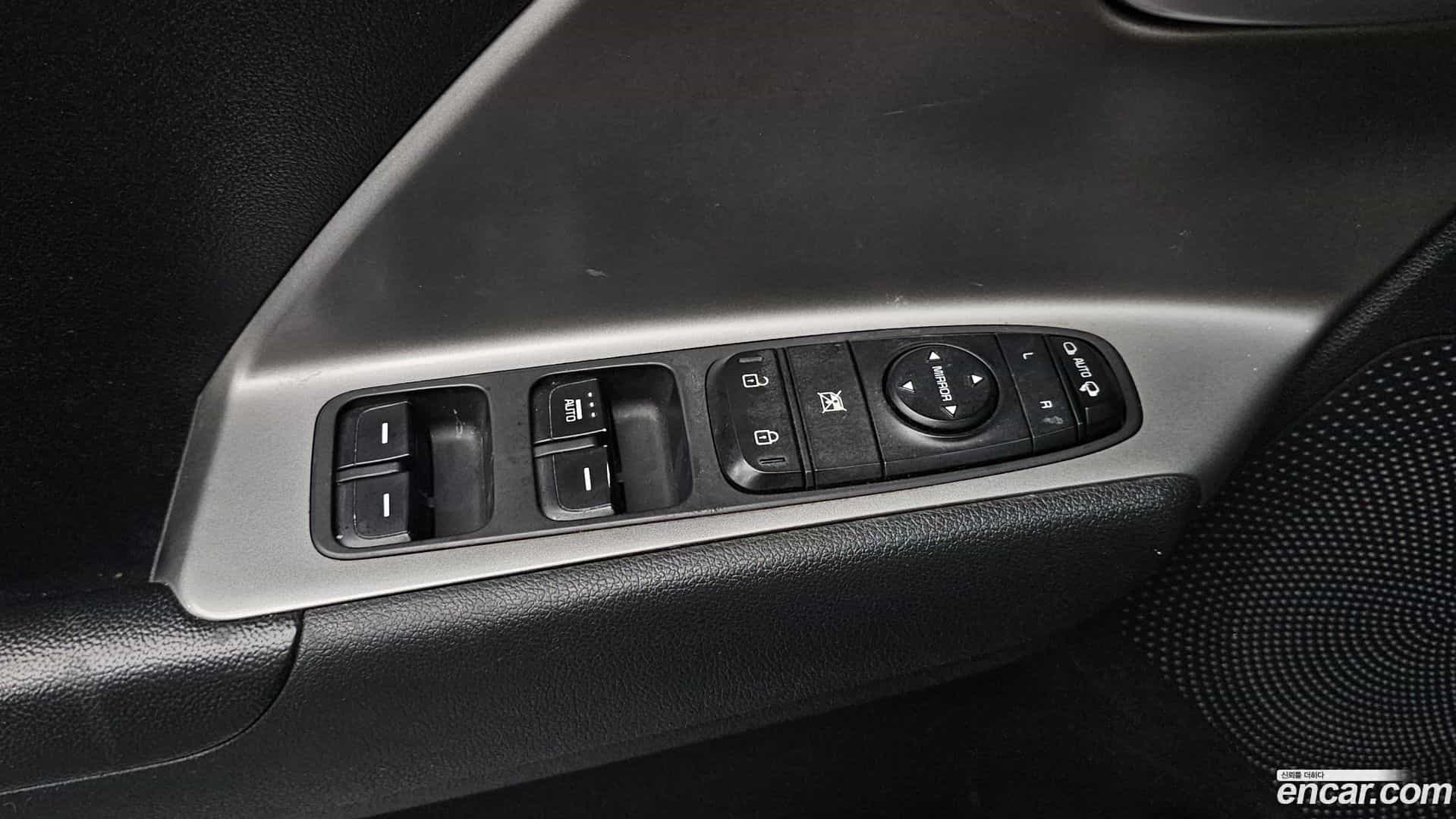 Niro Kia 2023.2-OPTION-040