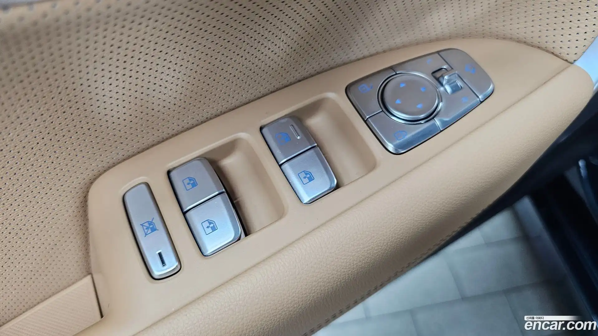 G70 Genesis 2023.3-OPTION-040