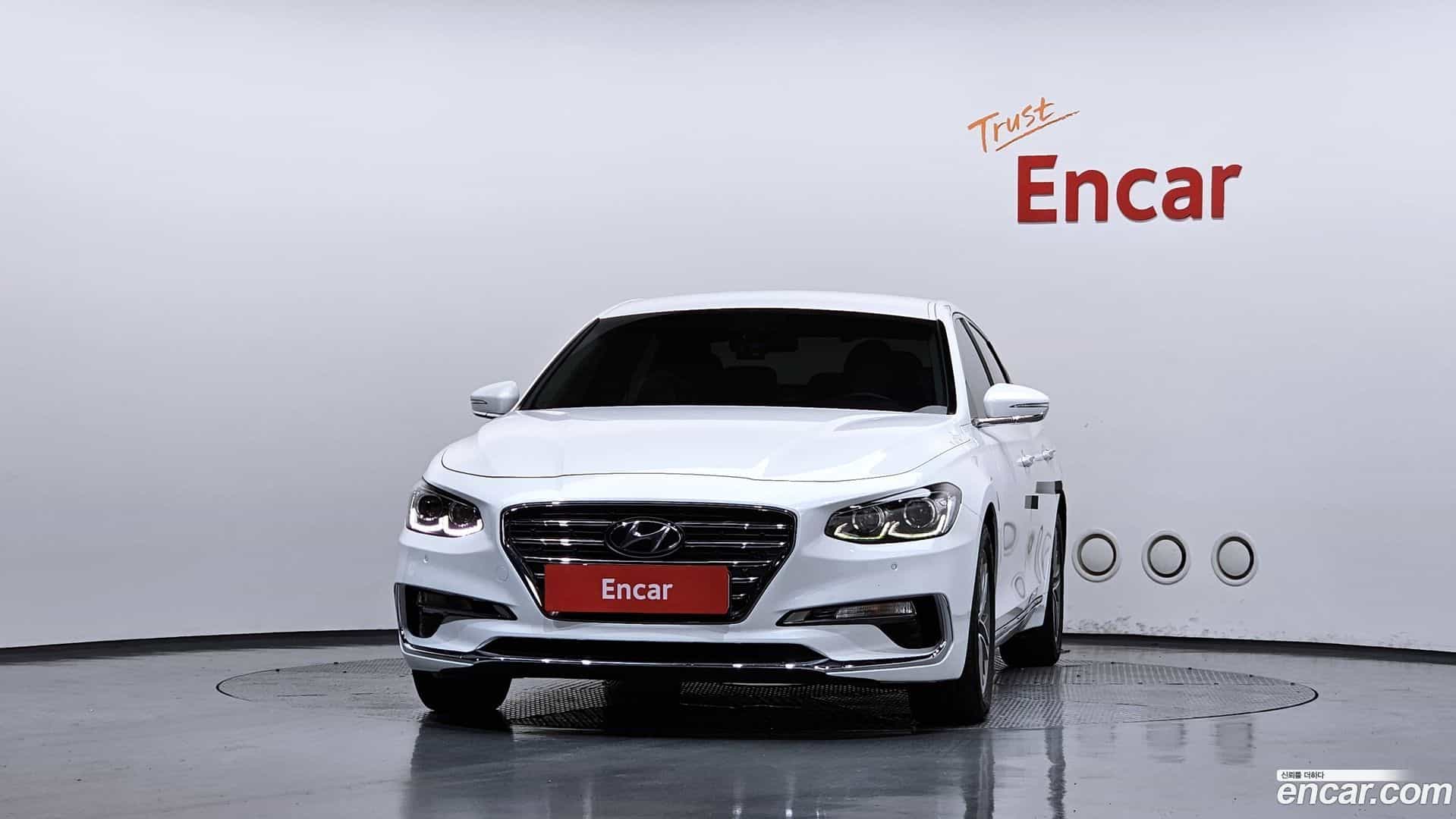 Grandeur Hyundai 2018.8-OUTER-003
