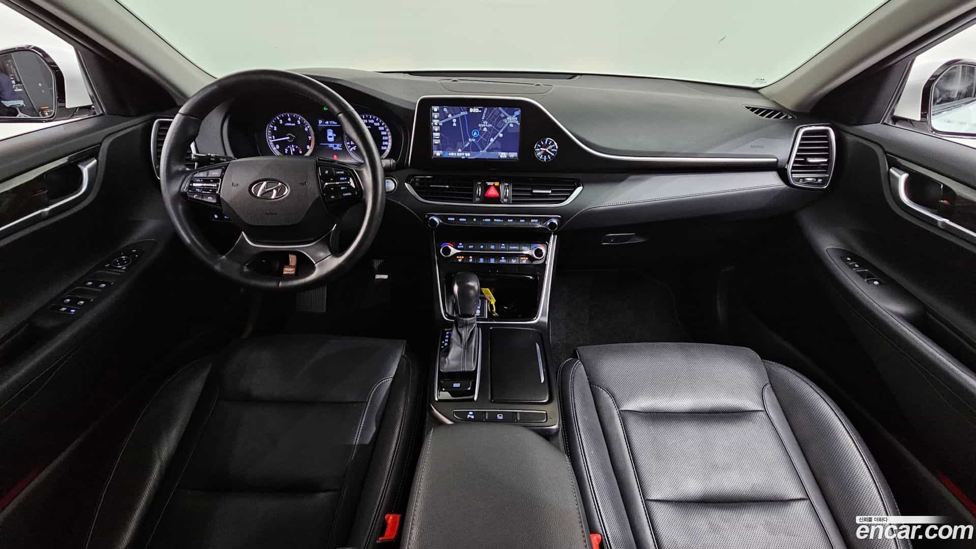 Grandeur Hyundai 2018.8-INNER-007