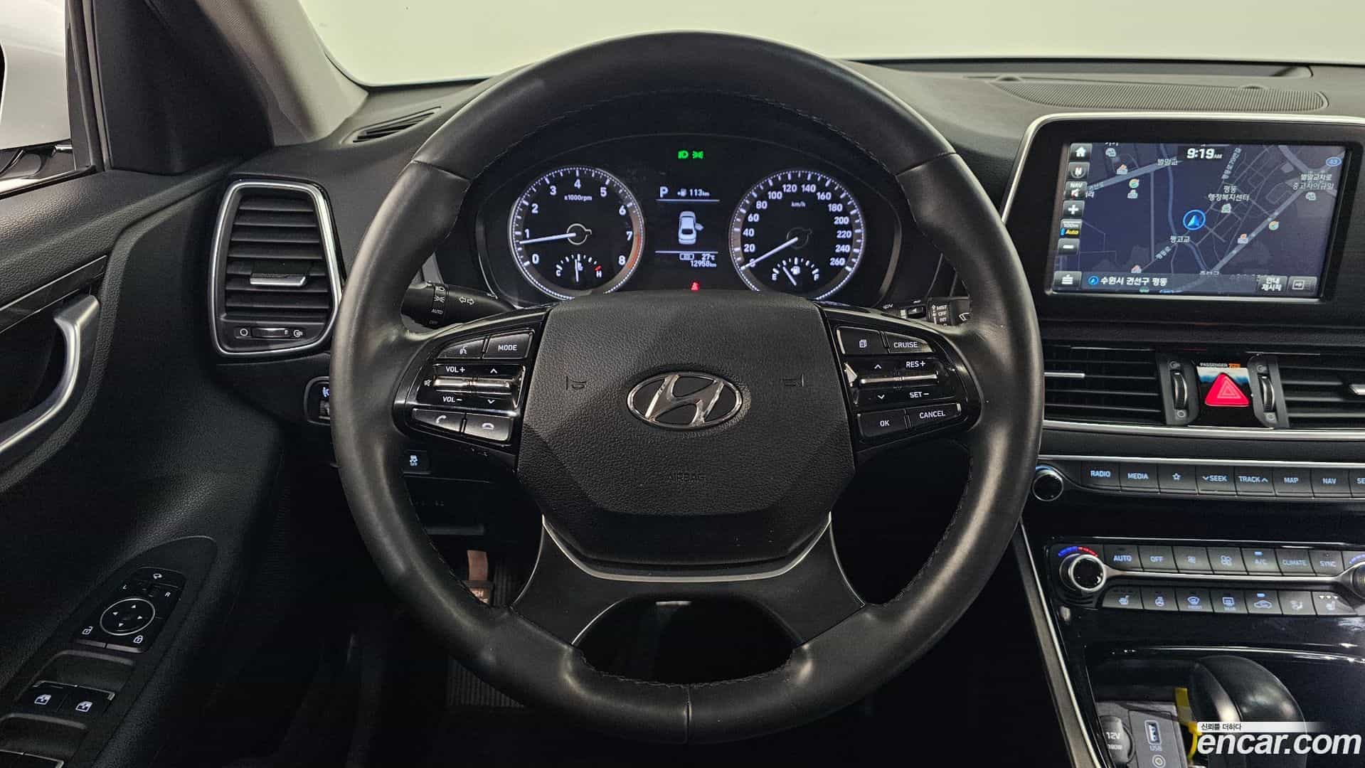 Grandeur Hyundai 2018.8-OPTION-017
