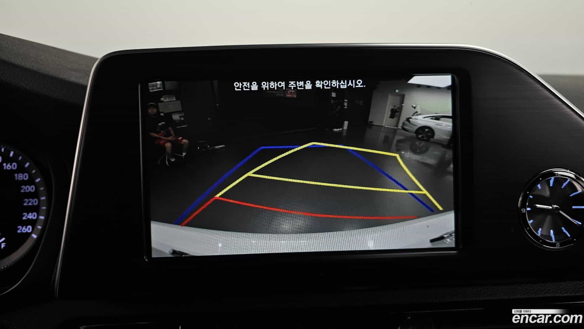 Grandeur Hyundai 2018.8-OPTION-018