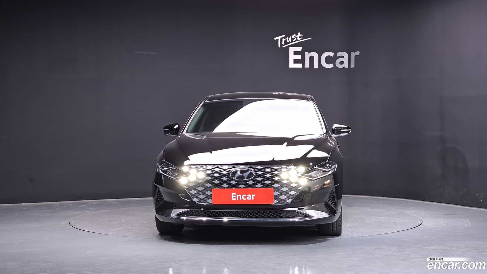 Grandeur Hyundai 2021.1-OUTER-003