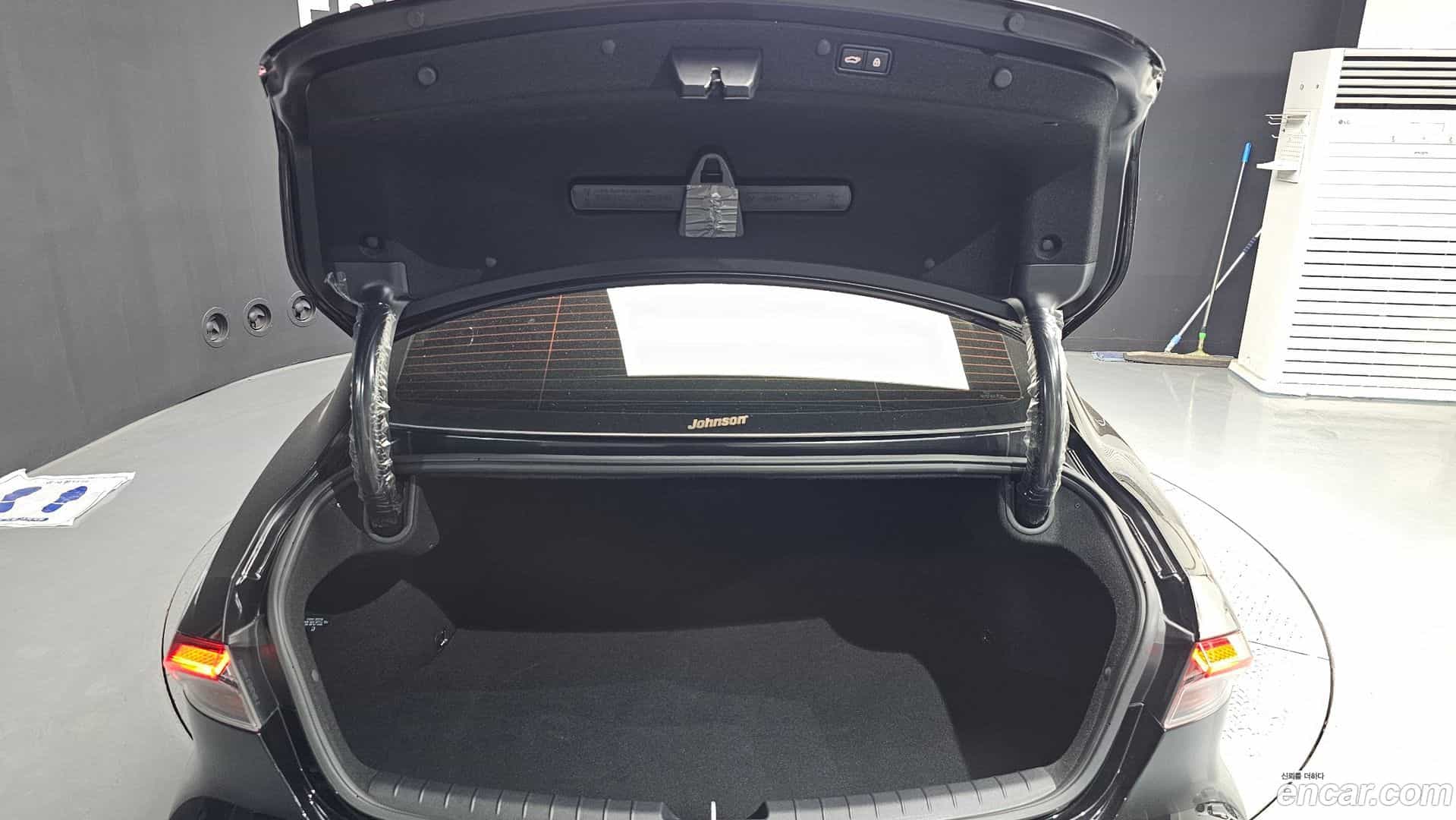 Grandeur Hyundai 2021.1-OPTION-024