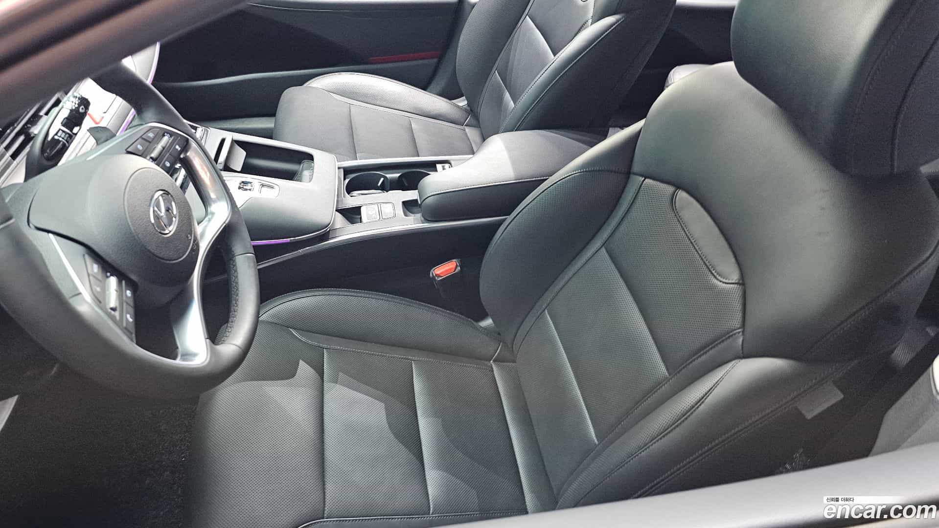 Grandeur Hyundai 2021.1-OPTION-040