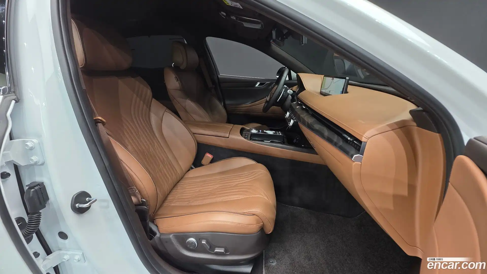 G80 Genesis 2020.5-INNER-010
