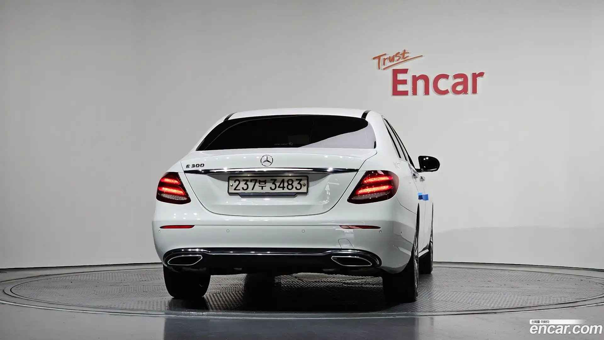 E-Class Mercedes-Benz 2020.4-OUTER-004