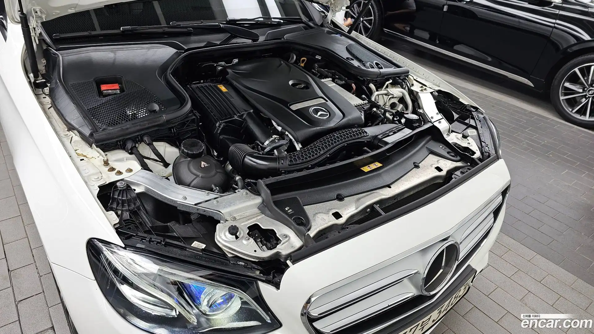 E-Class Mercedes-Benz 2020.4-OUTER-006