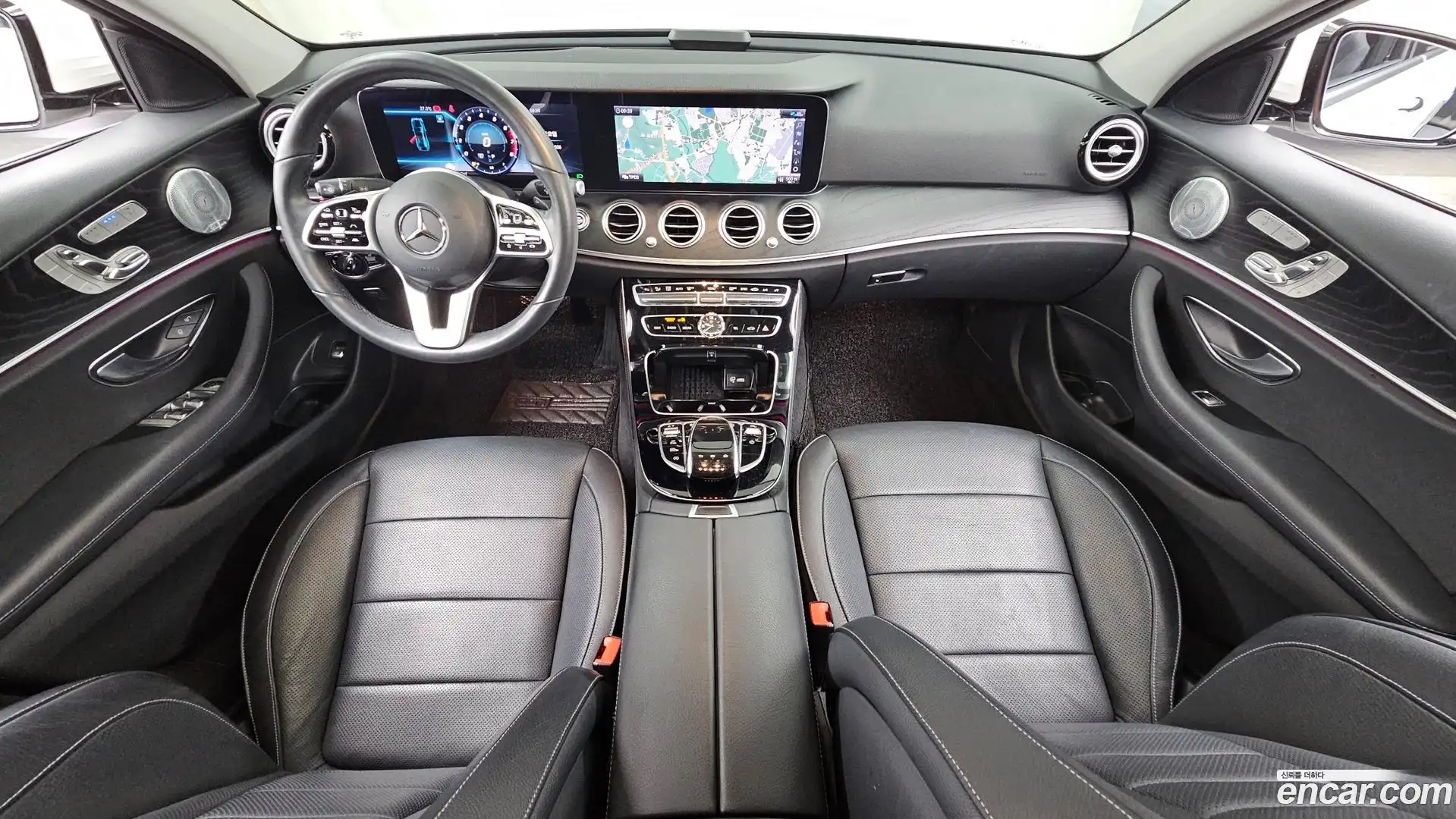 E-Class Mercedes-Benz 2020.4-INNER-007