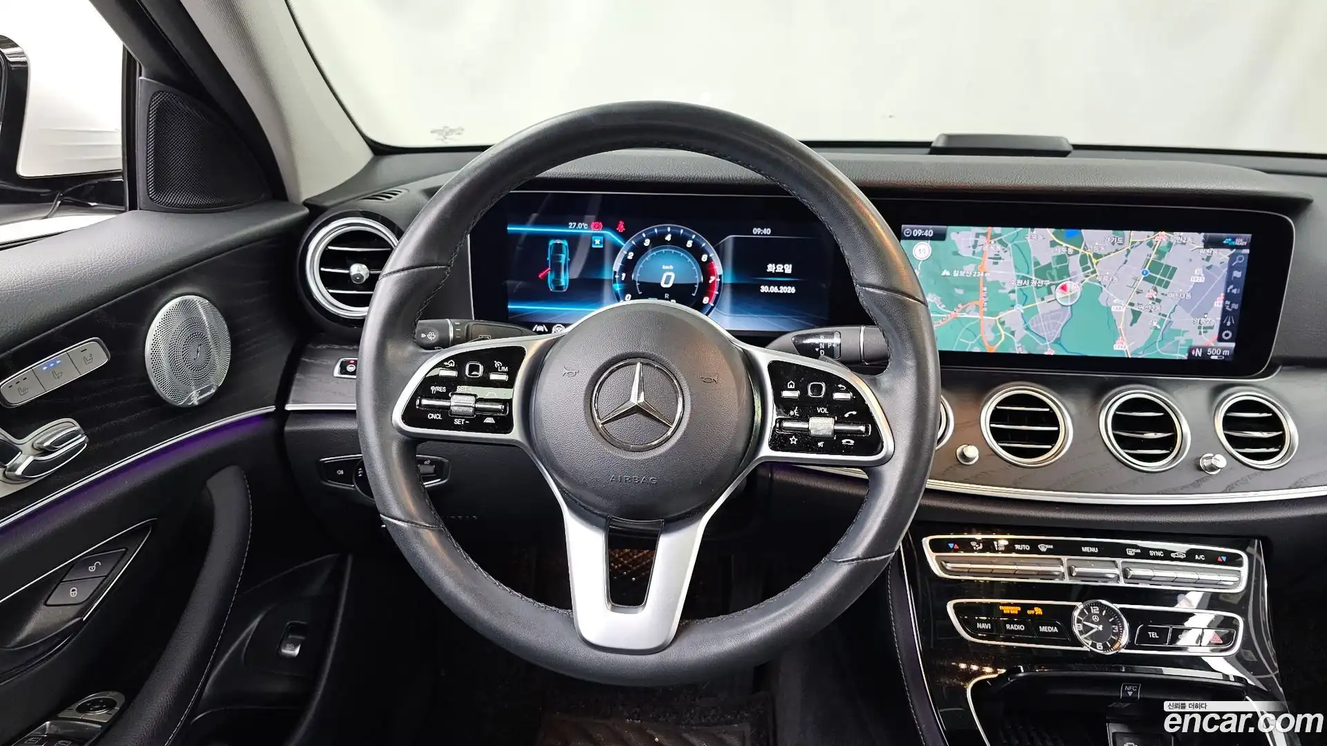 E-Class Mercedes-Benz 2020.4-OPTION-017