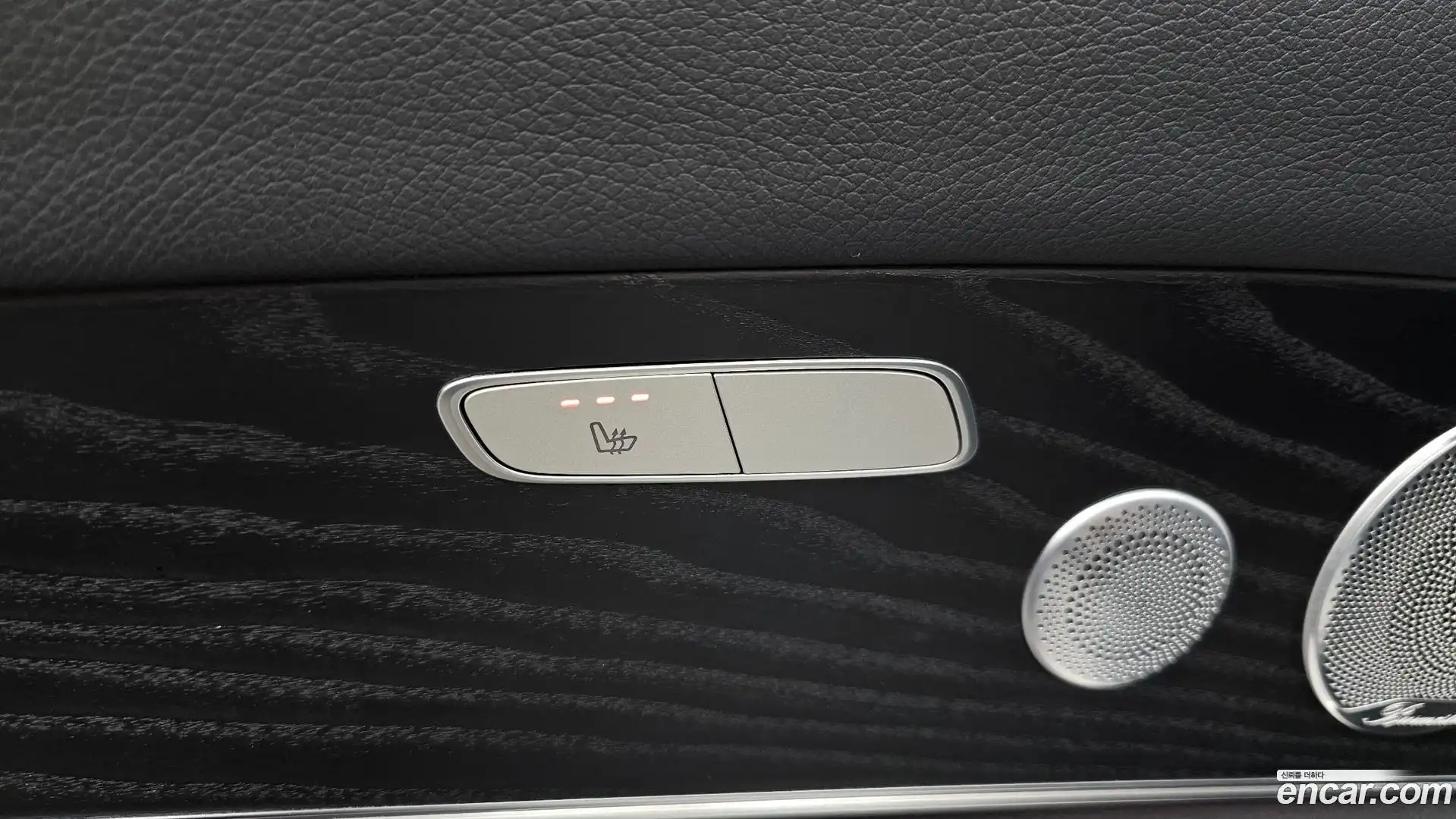 E-Class Mercedes-Benz 2020.4-OPTION-044