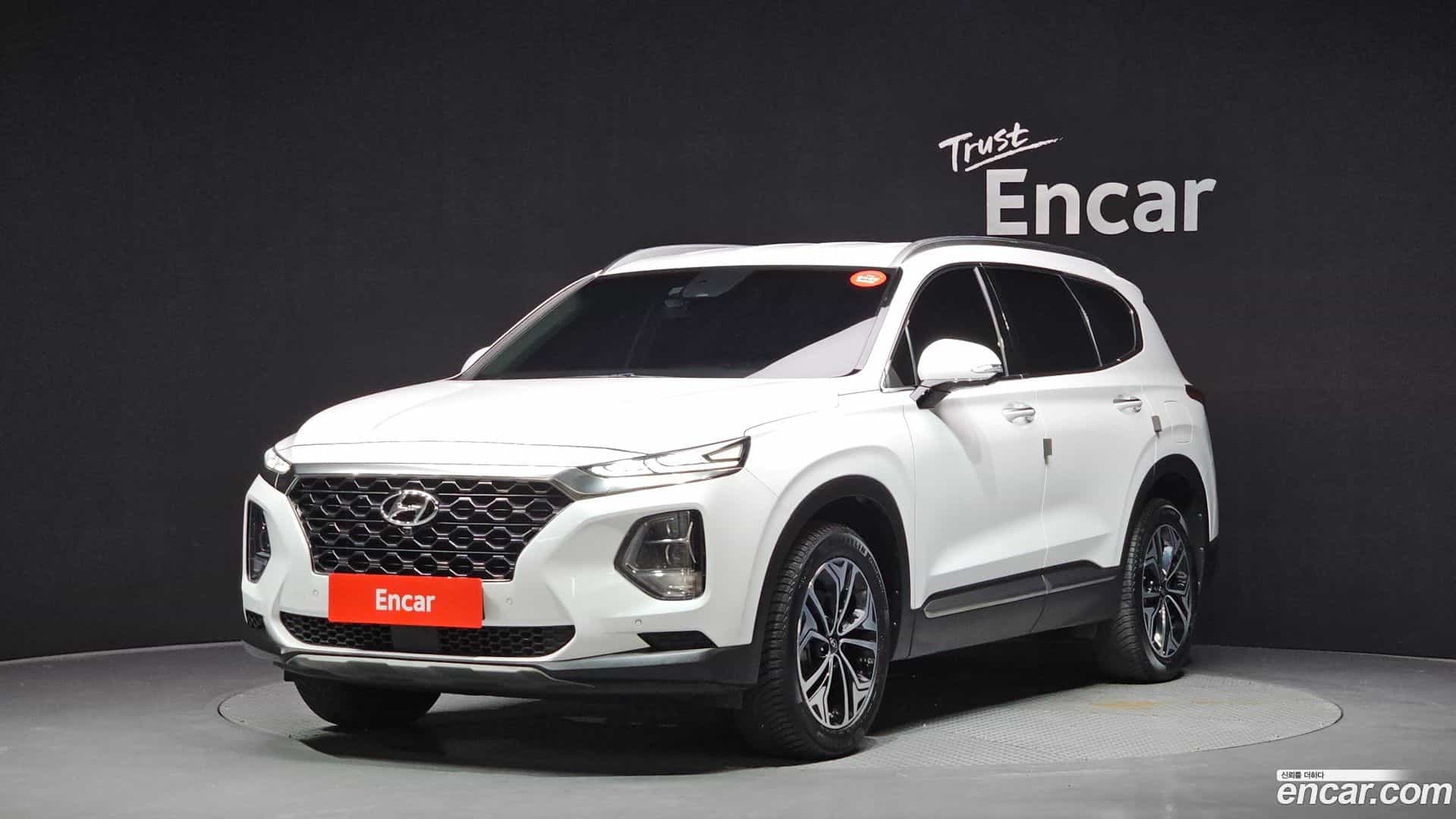 Santafe Hyundai 2019.2-OUTER-001