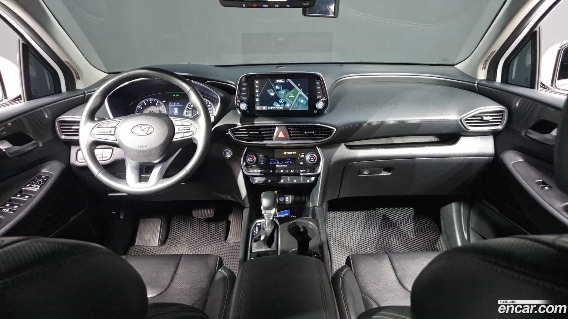 Santafe Hyundai 2019.2-INNER-007