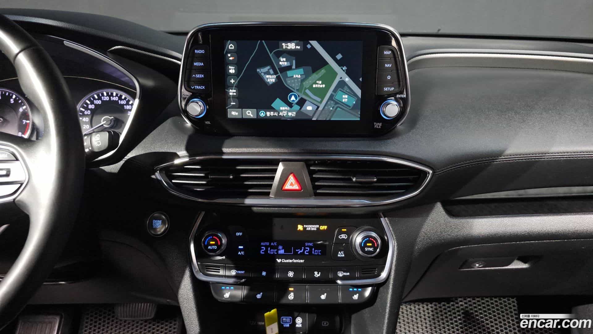 Santafe Hyundai 2019.2-OPTION-016