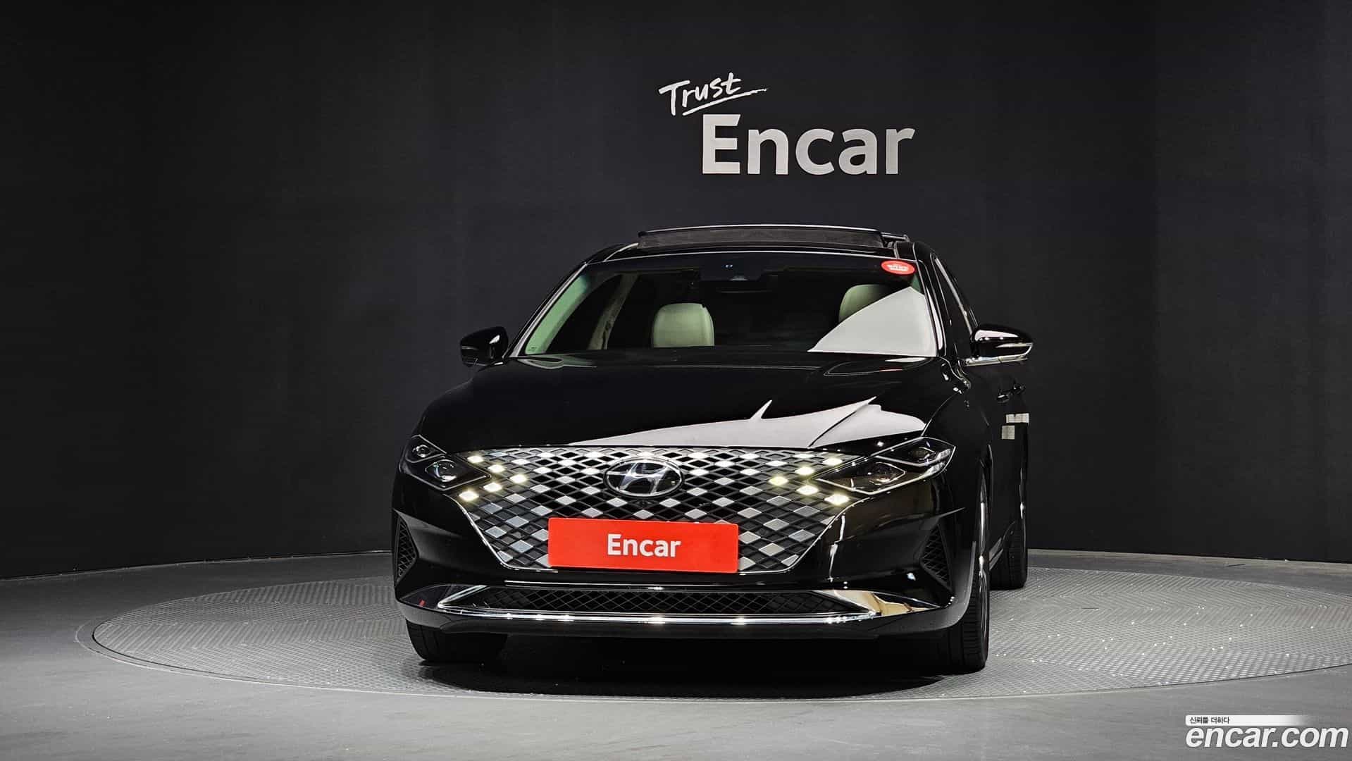 Grandeur Hyundai 2022.7-OUTER-003