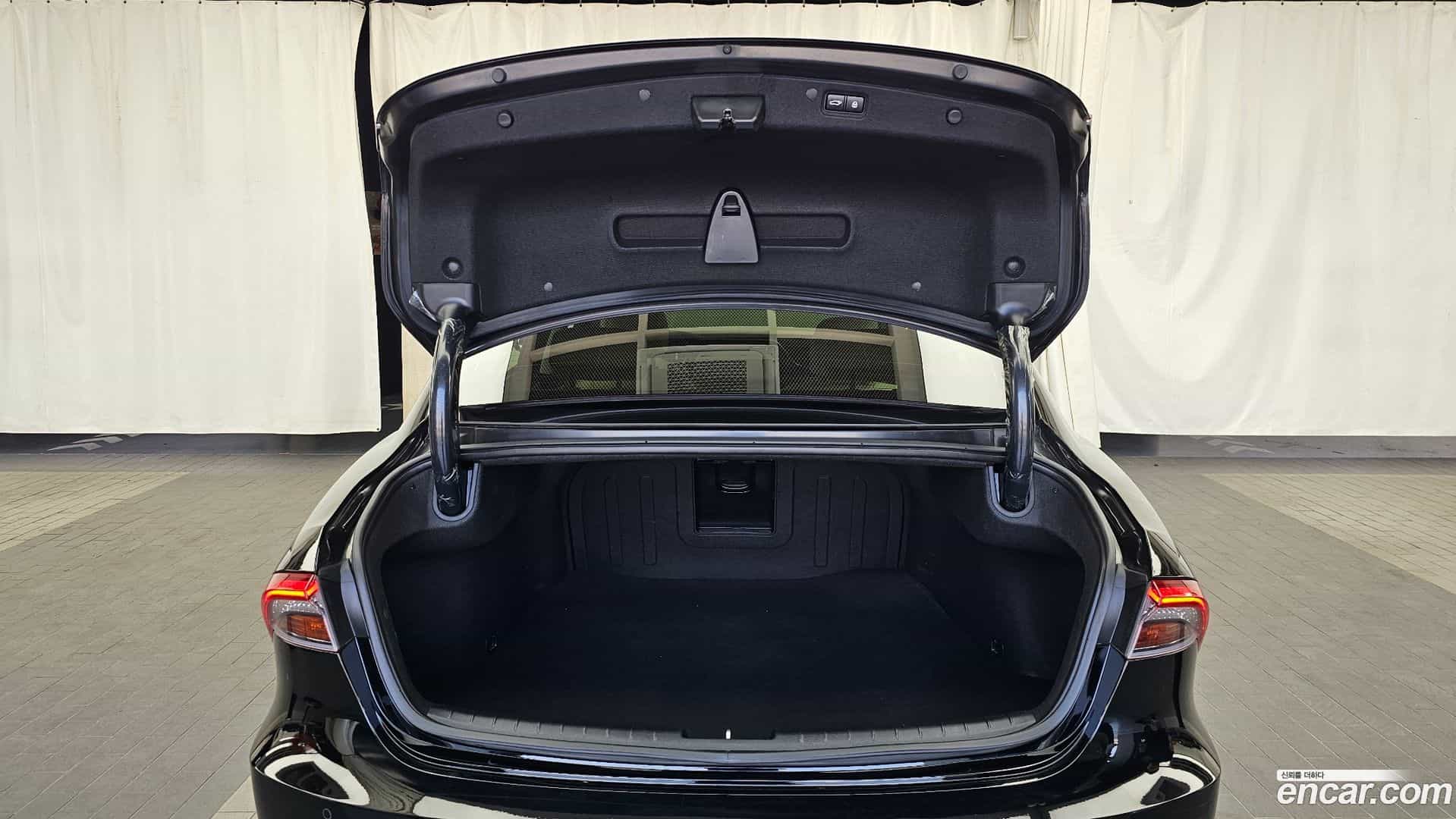 Grandeur Hyundai 2022.7-OPTION-024