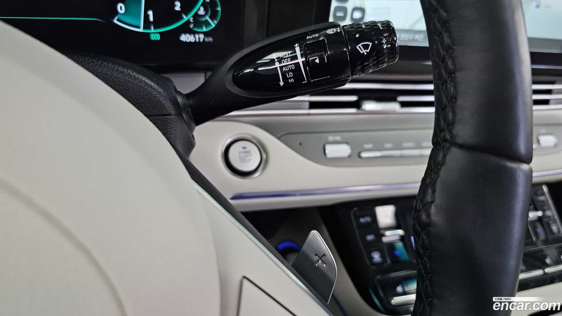 Grandeur Hyundai 2022.7-OPTION-040