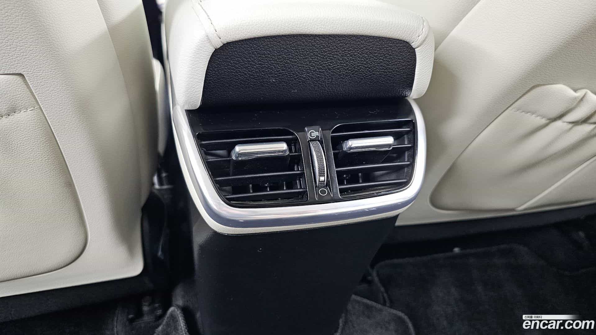Grandeur Hyundai 2022.7-OPTION-046