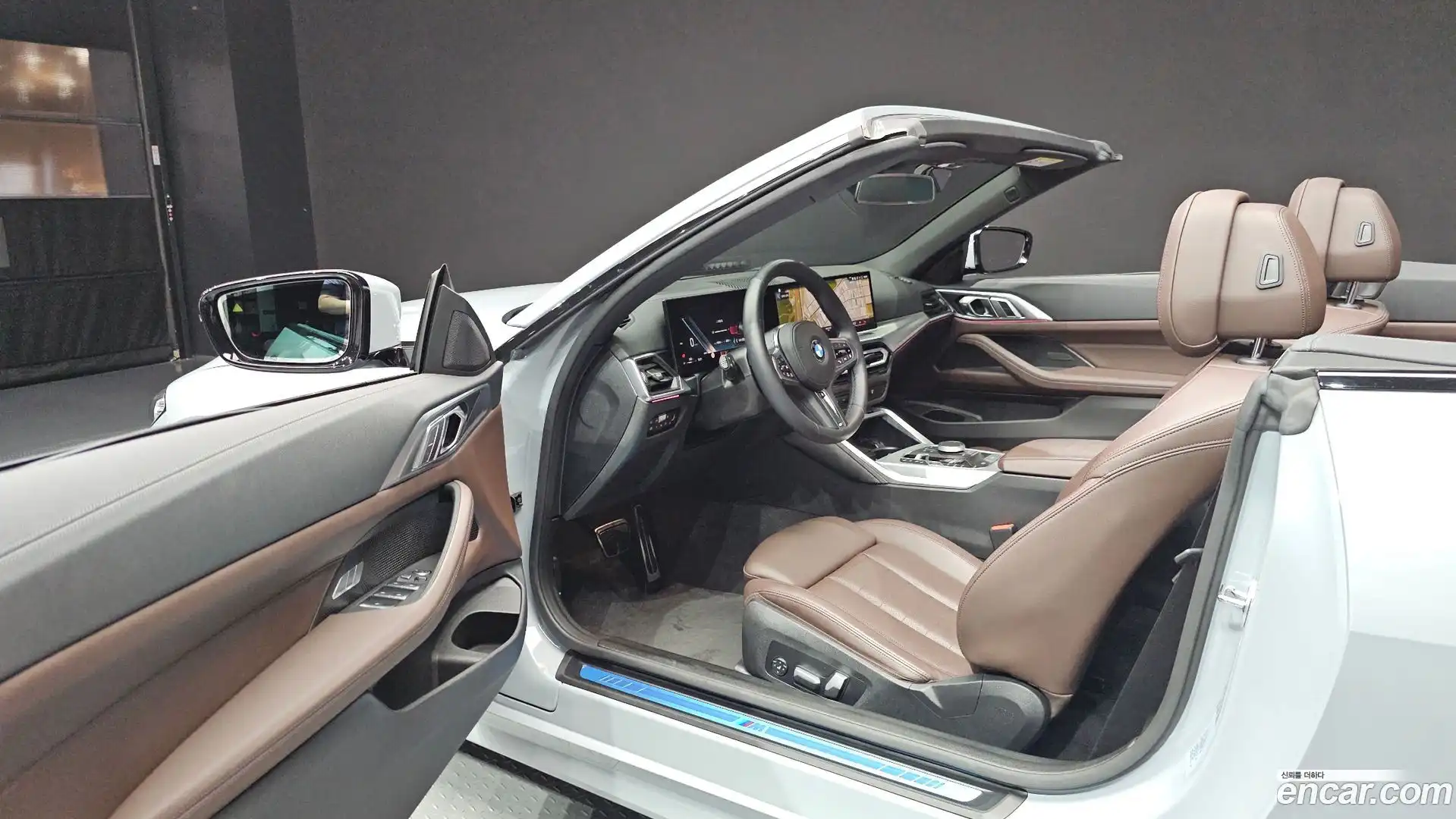 4-Series BMW 2023.9-INNER-010