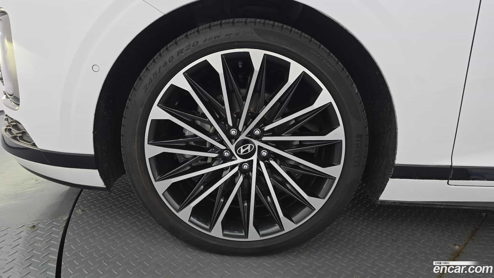 Grandeur Hyundai 2024.4-OUTER-005