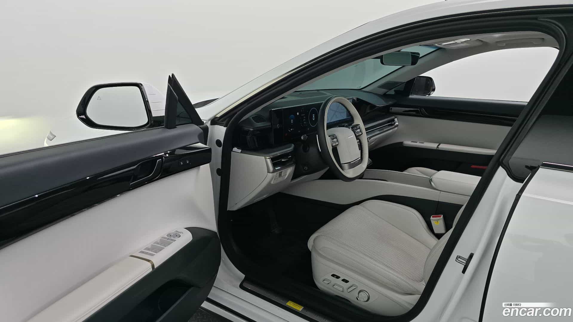Grandeur Hyundai 2024.4-INNER-010