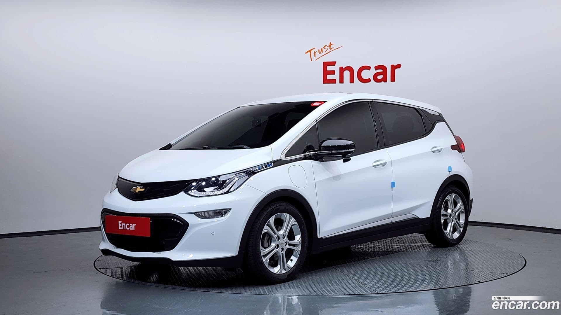 Main__Slider__Photo:Bolt EV Chevrolet 2019.11-0