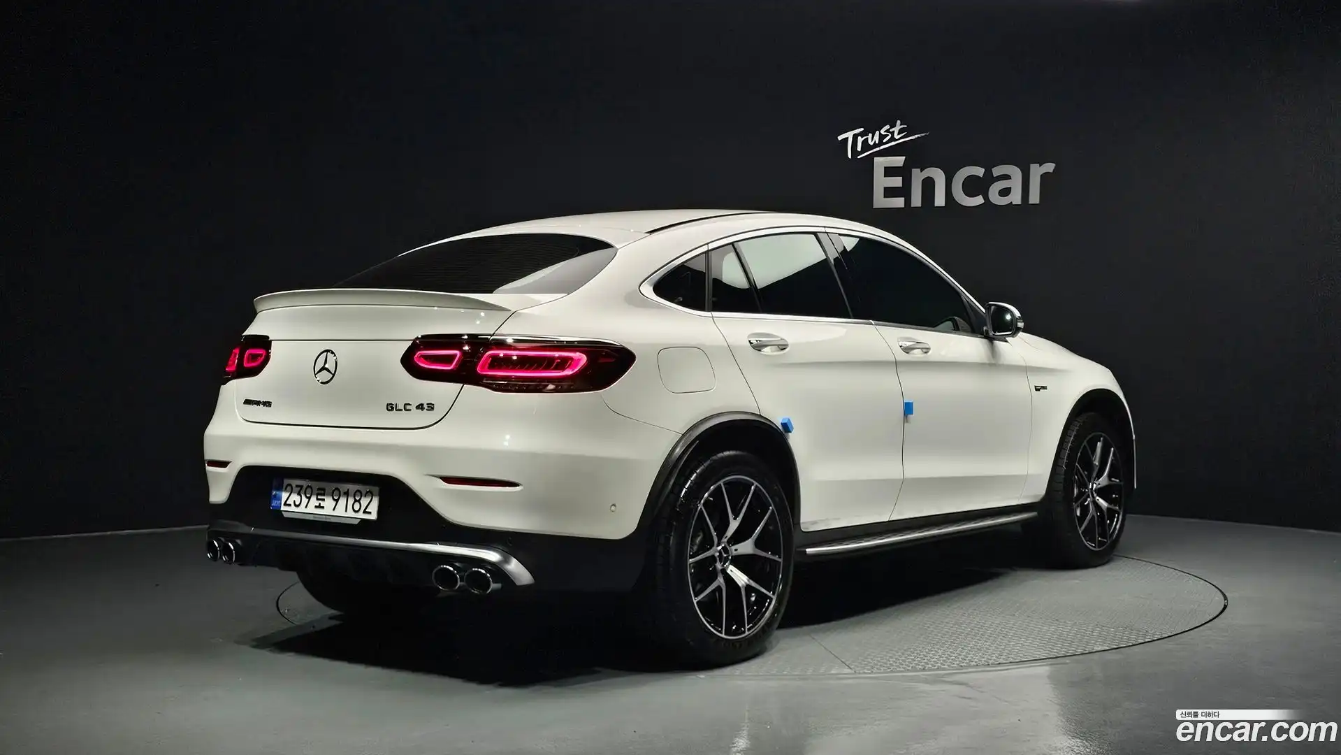 GLC-Class Mercedes-Benz 2023.11-OUTER-002