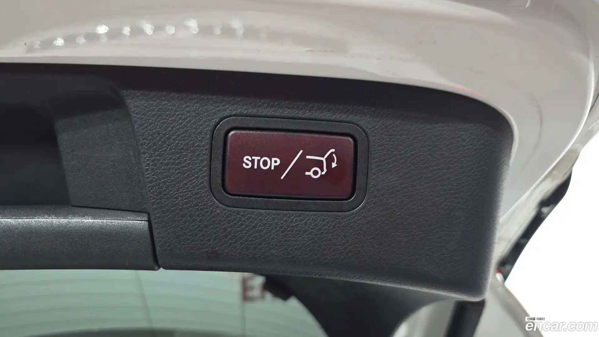 GLA-Class Mercedes-Benz 2019.0-OPTION-020