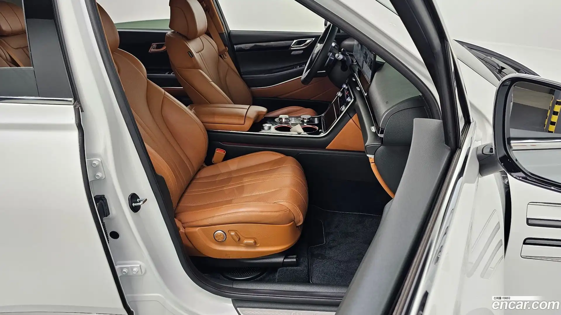 GV80 Genesis 2024.0-INNER-010