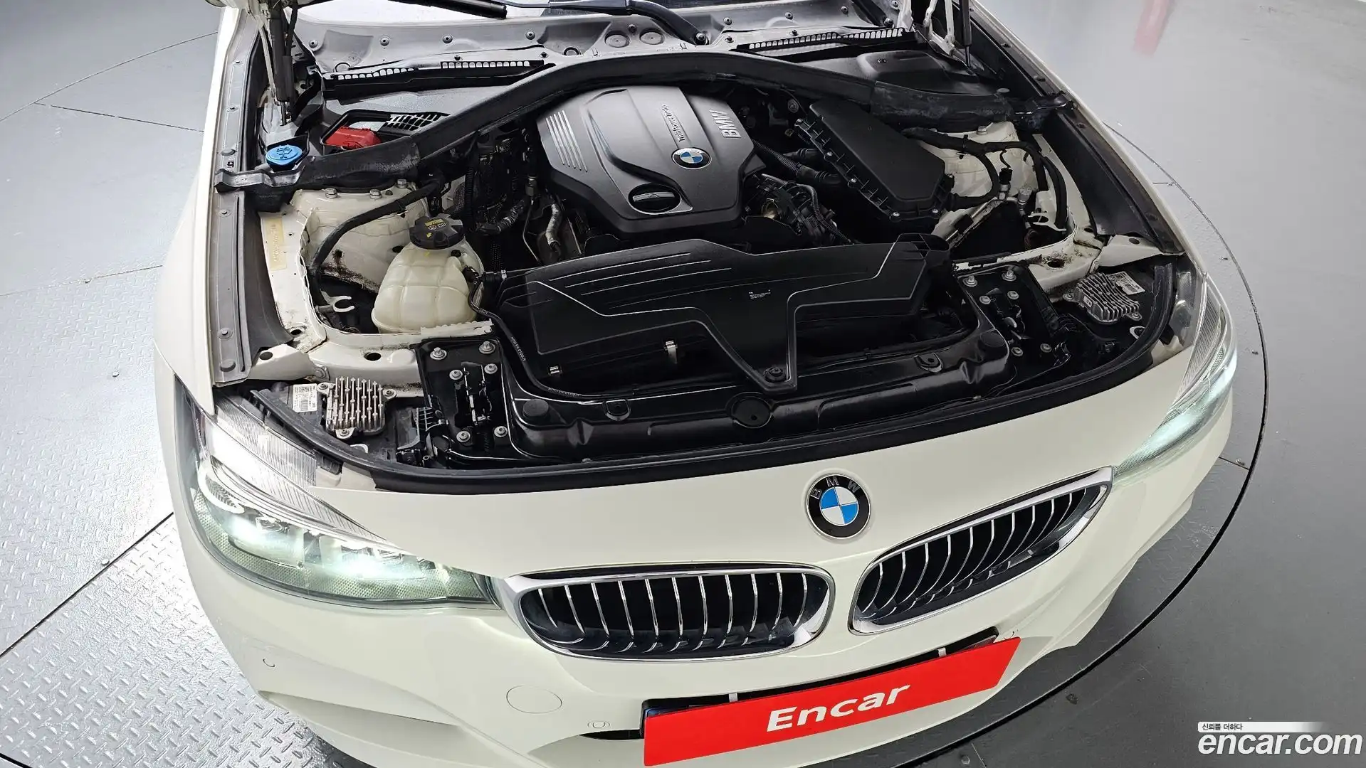Gran Turismo BMW 2020.4-OUTER-006
