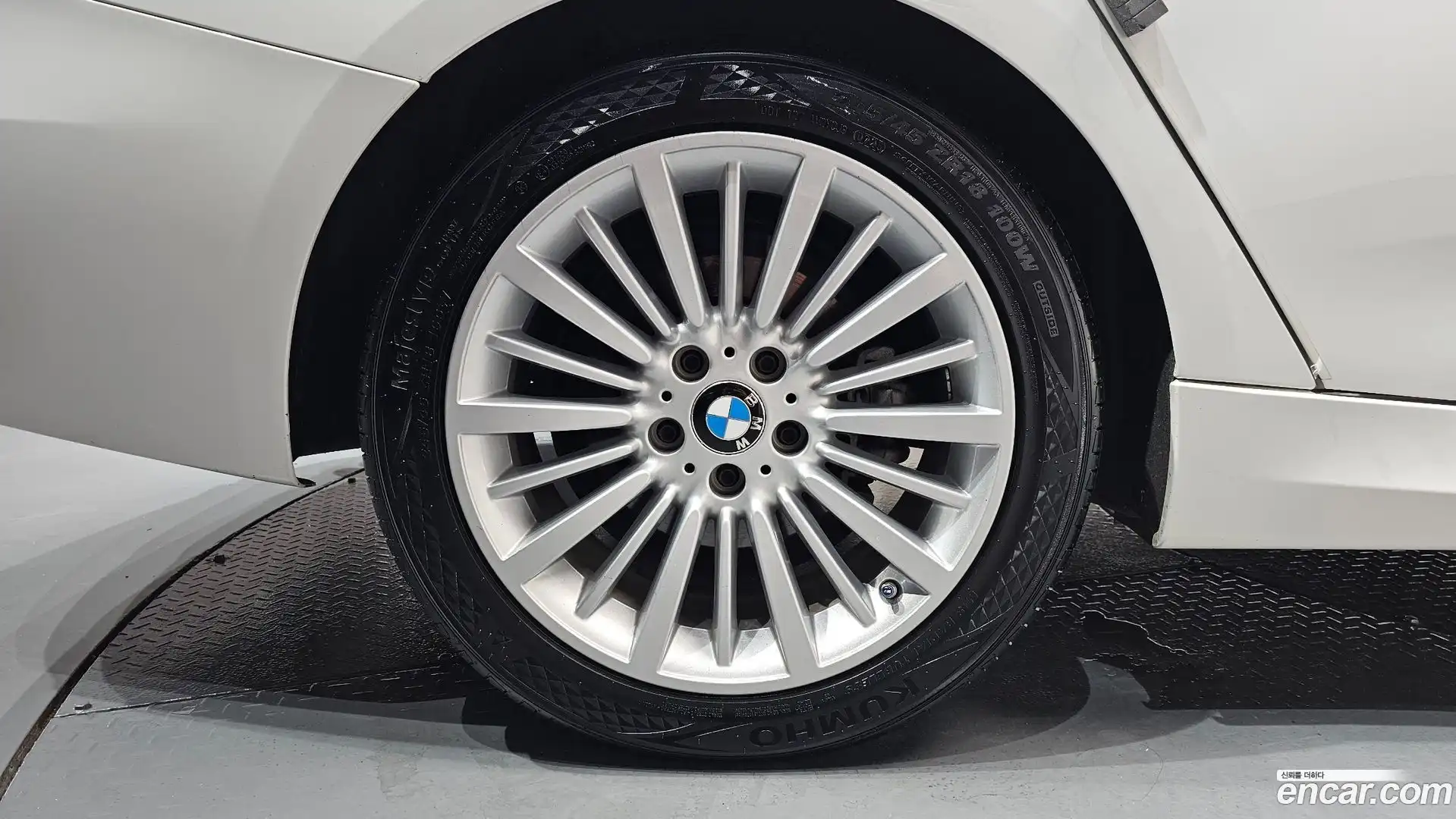 Gran Turismo BMW 2020.4-OUTER-031