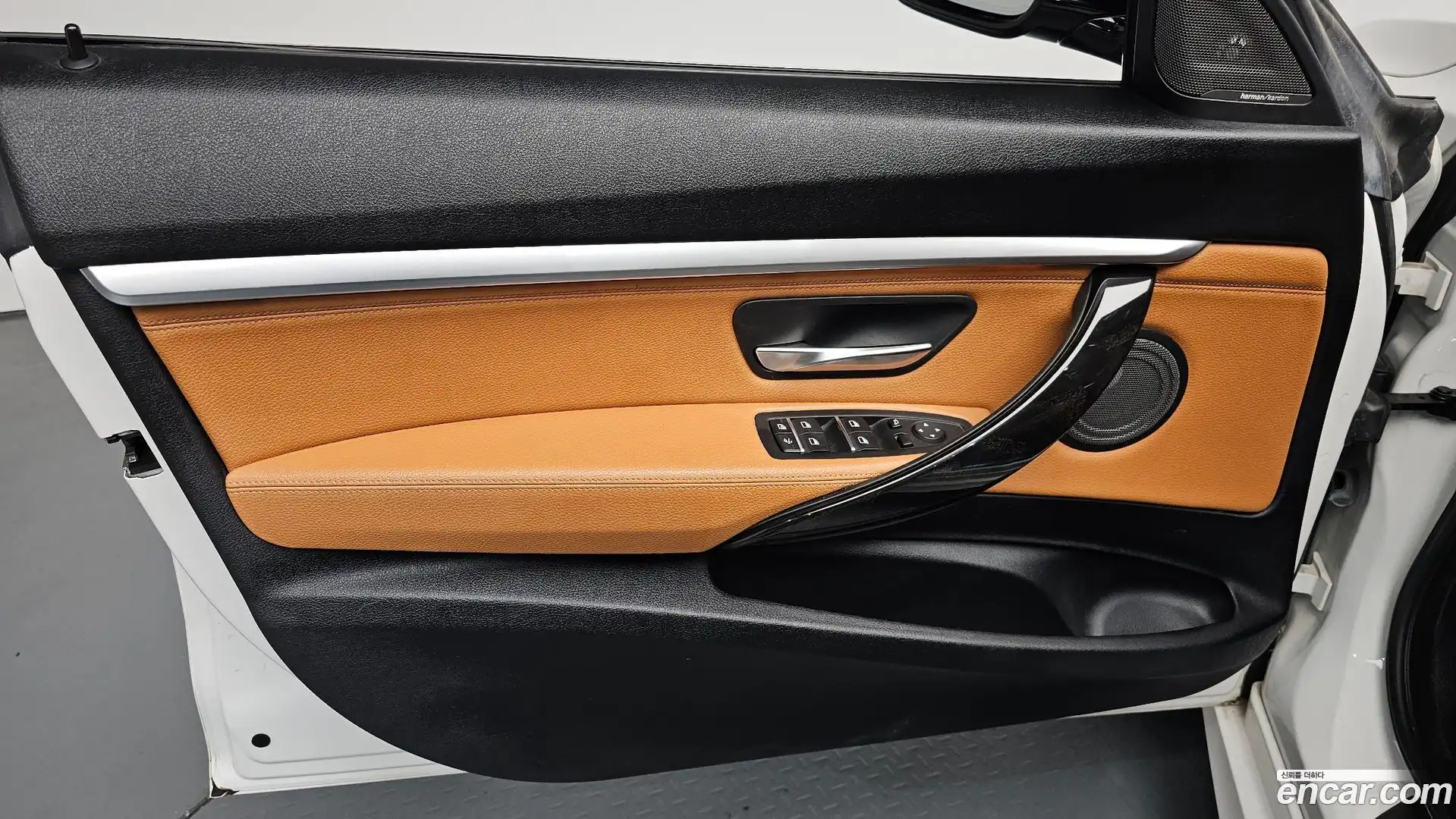 Gran Turismo BMW 2020.4-INNER-034